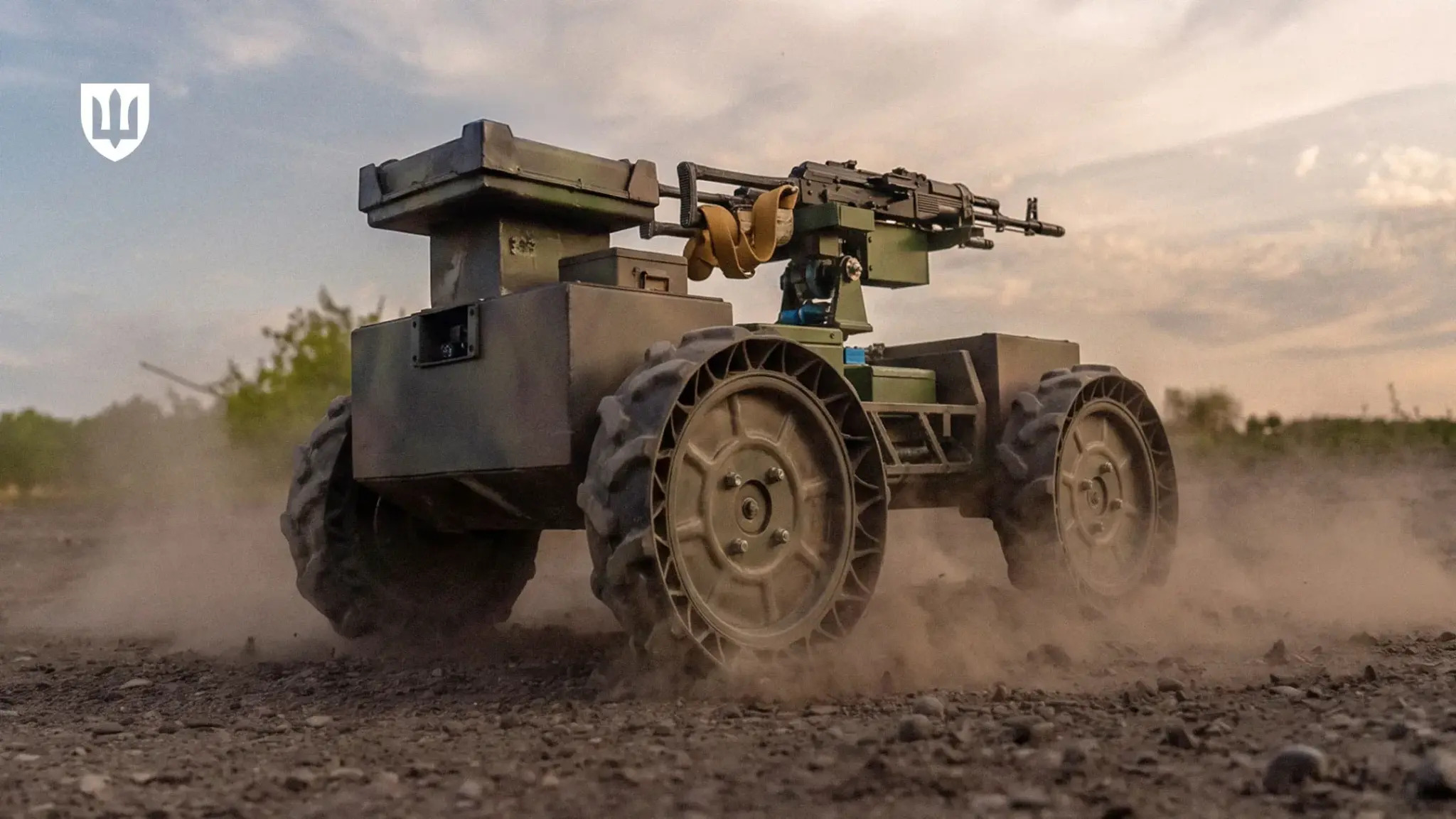 humanoid robot UGV