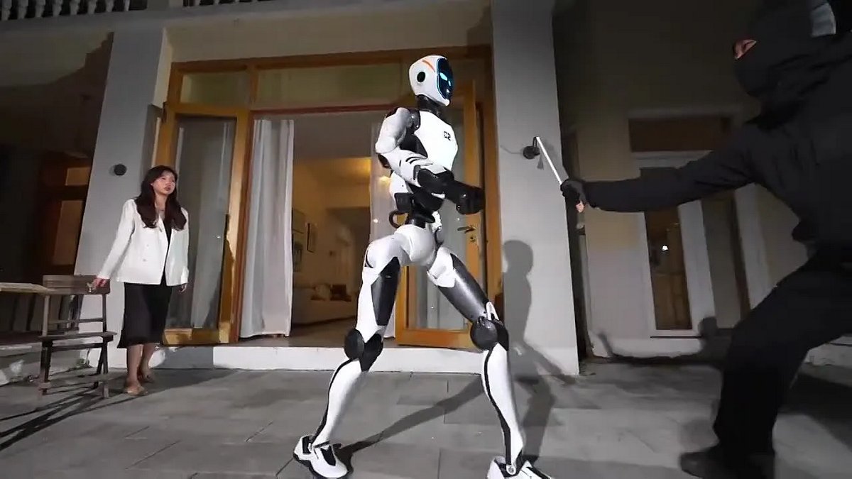 humanoid robot